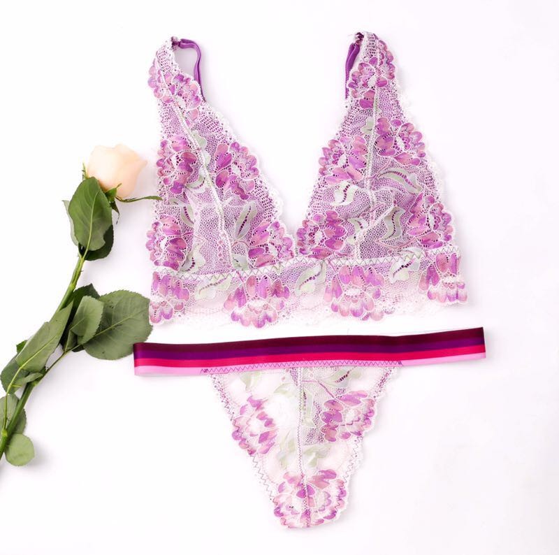 Lace and Floral Bra and Skivvy Set