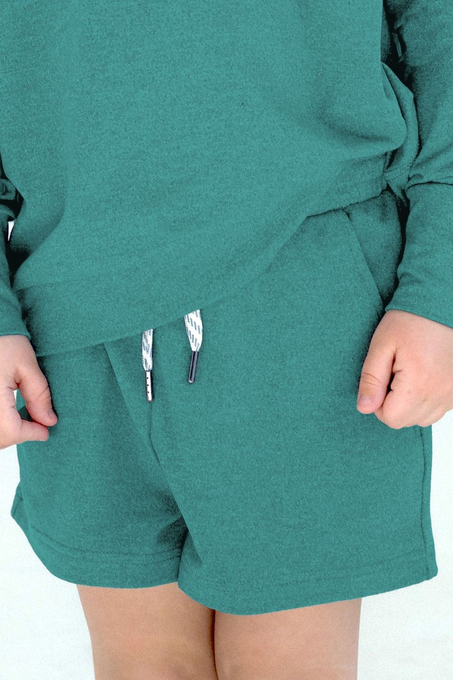 Girls' Yoga Short Birch image 7