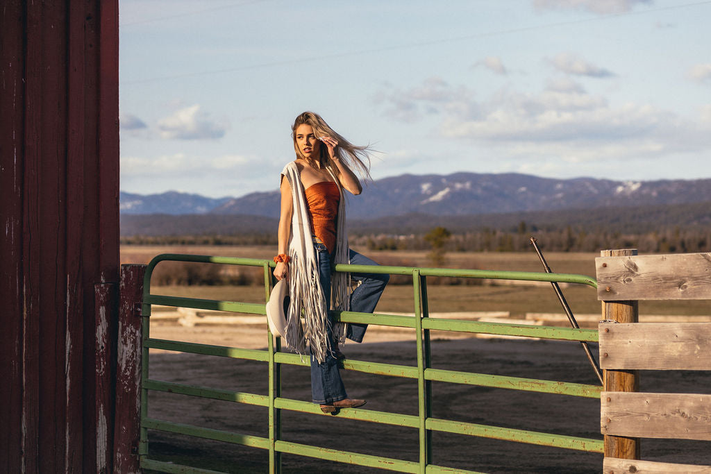 Fringe Whip Stitch Vest image 9